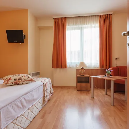 Bright House 3*